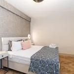 Casa Alloro