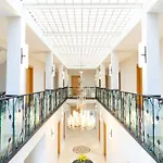 ホテル Casa Alloro 3*