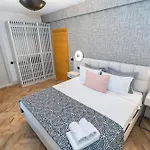 فندق Casa Alloro 3*