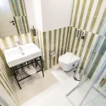 Casa Alloro מלון