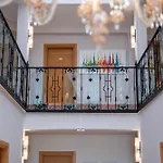 Casa Alloro מלון 3*