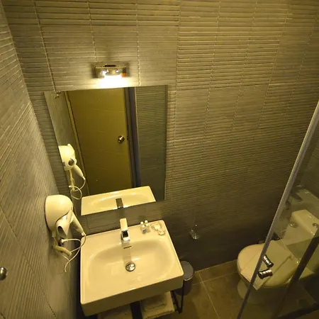 Hotel The 48 3*
