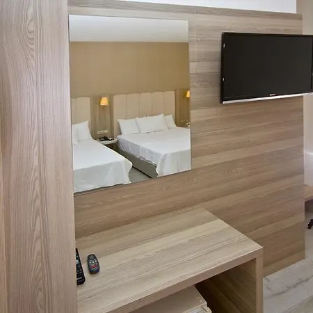 Hotel The 48