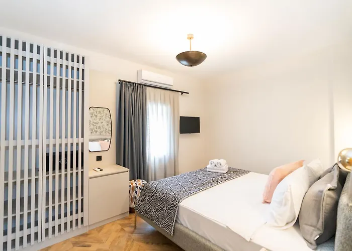 酒店 Casa Alloro 3*