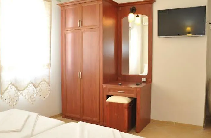 Casa Alloro 酒店 博德鲁姆