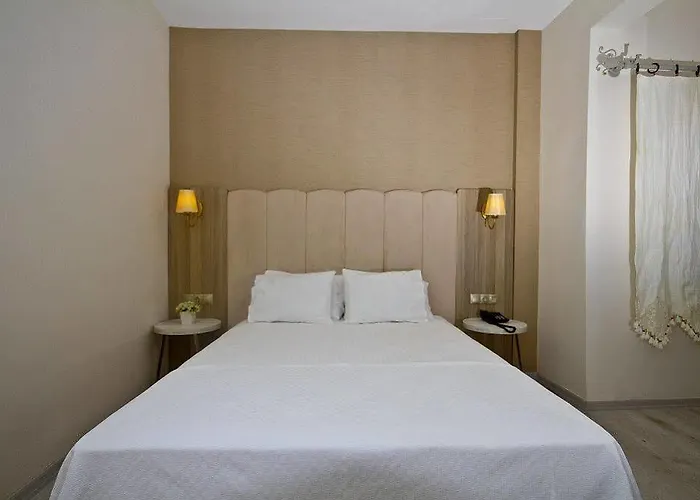 酒店 Casa Alloro 3*