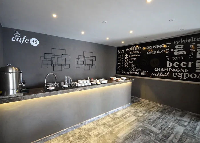 Casa Alloro 酒店